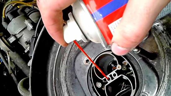 промывка карбюратора аэрозолем