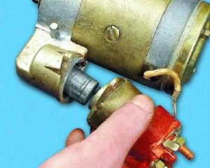 Стартер не щелкает и не крутит на ВАЗ-2106