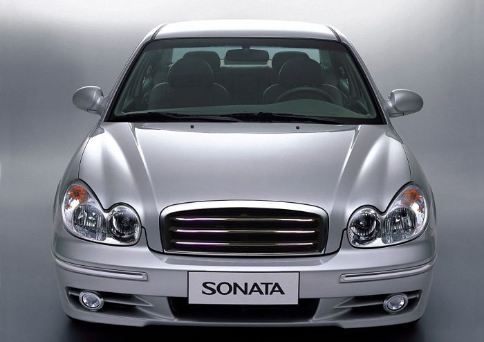 Hyundai Sonata 4
